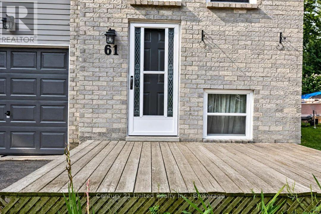 61 Broadlands Crescent, Clarington (Courtice), Ontario, L1E1R3, Clarington (Courtice), Ontario — photo 3 of 5