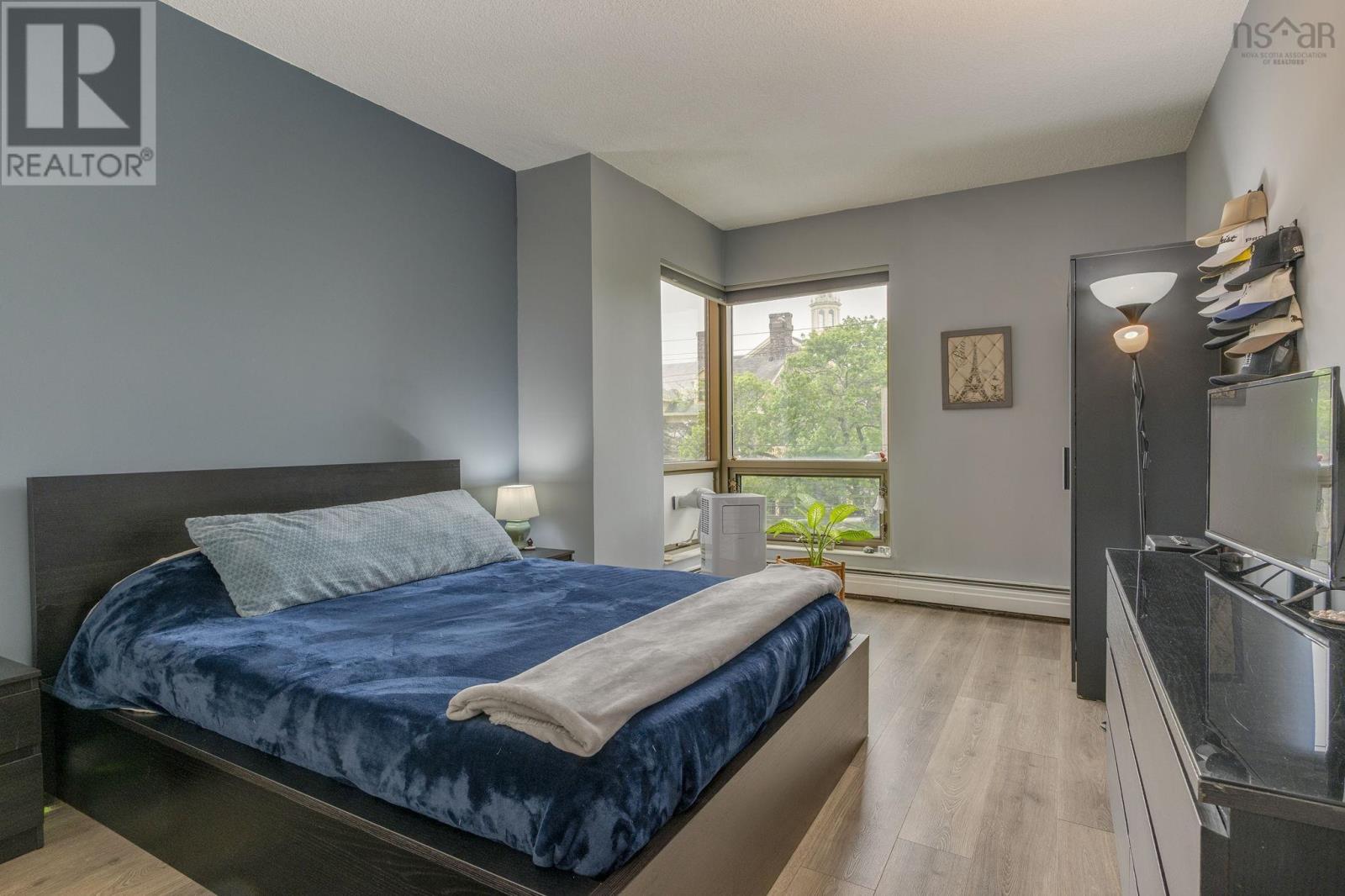 #304 6369 Coburg Road - 14