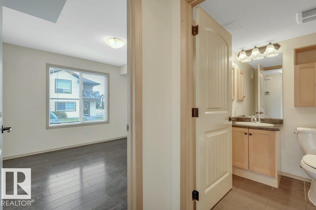 #109 604 62 ST SW - Image 18