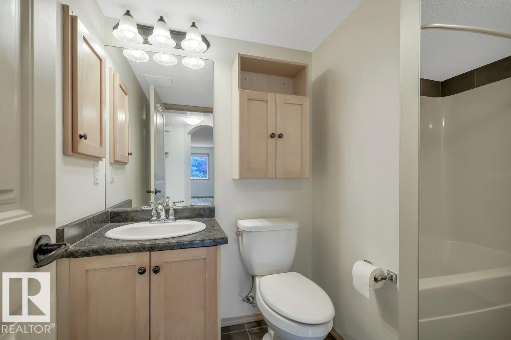 #109 604 62 ST SW - Image 19