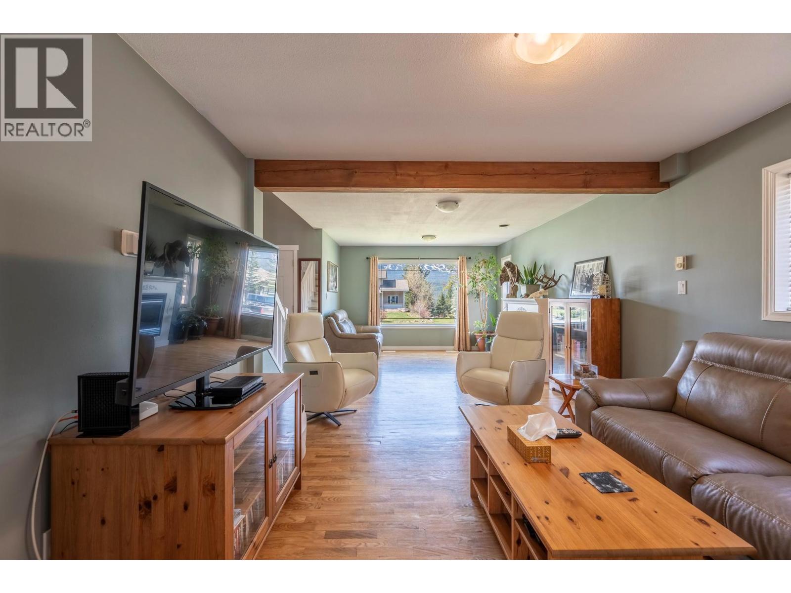 1424 Deer Ridge Road - Image 20