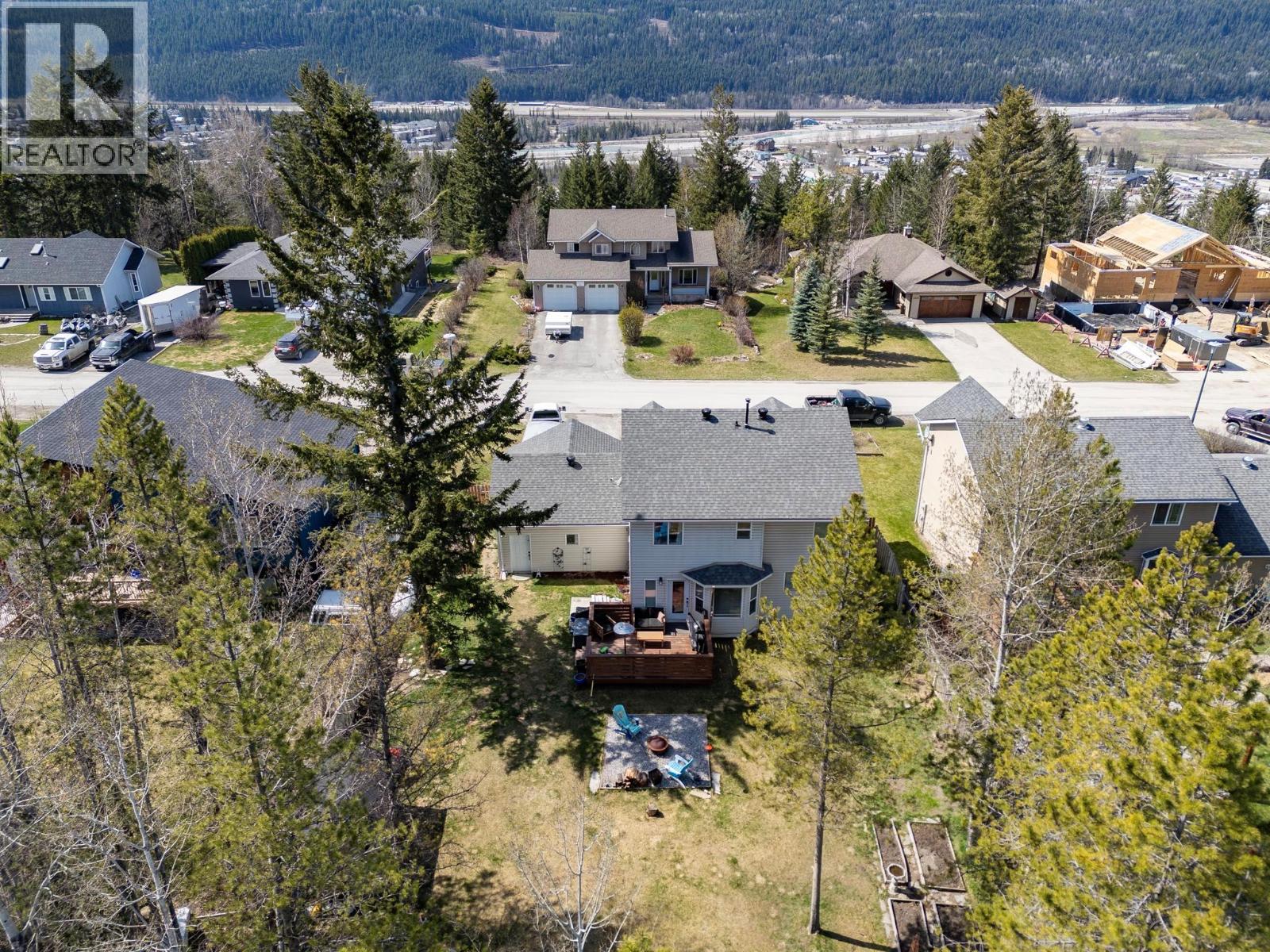 1424 Deer Ridge Road - Image 83