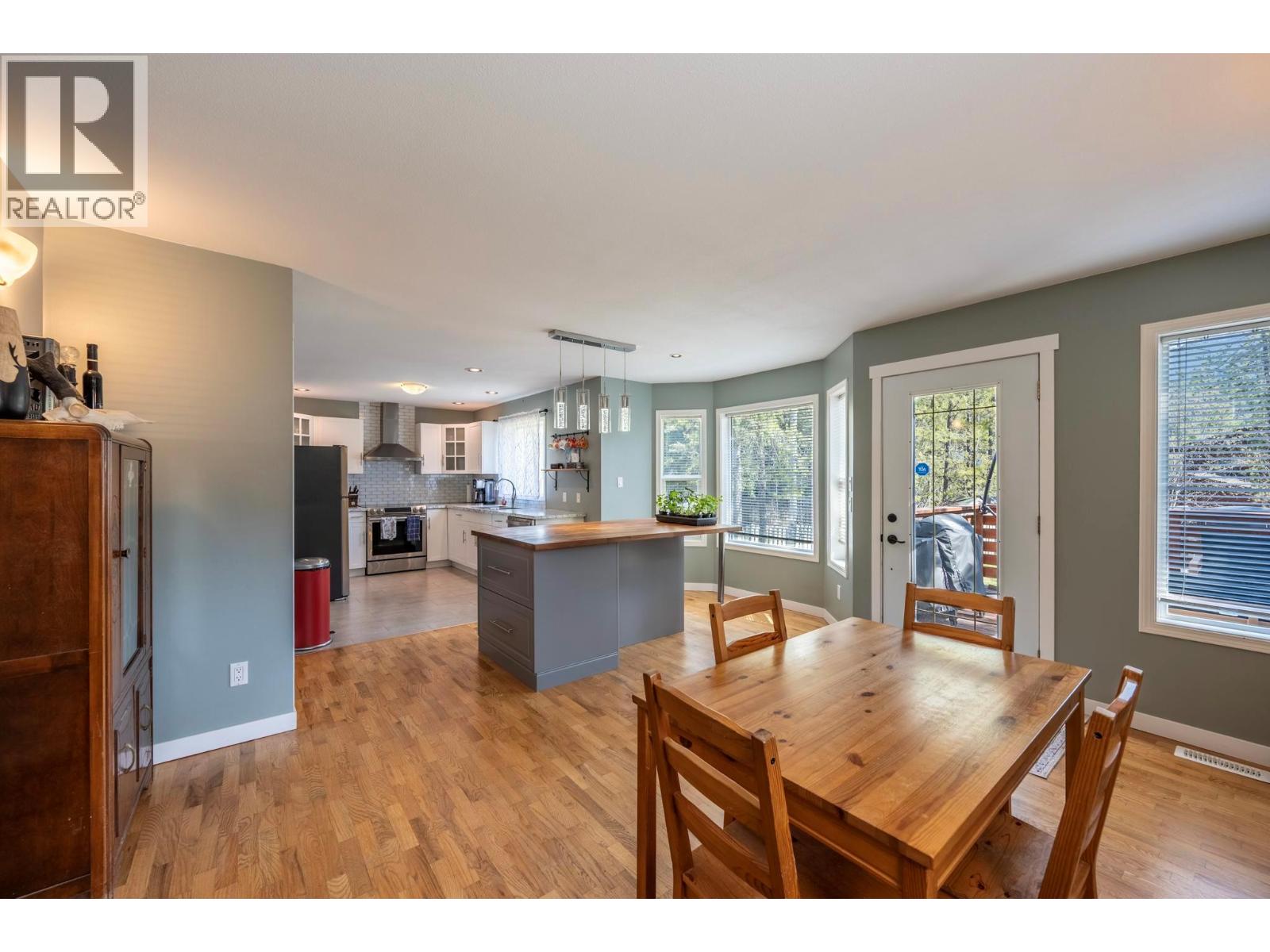 1424 Deer Ridge Road - 8