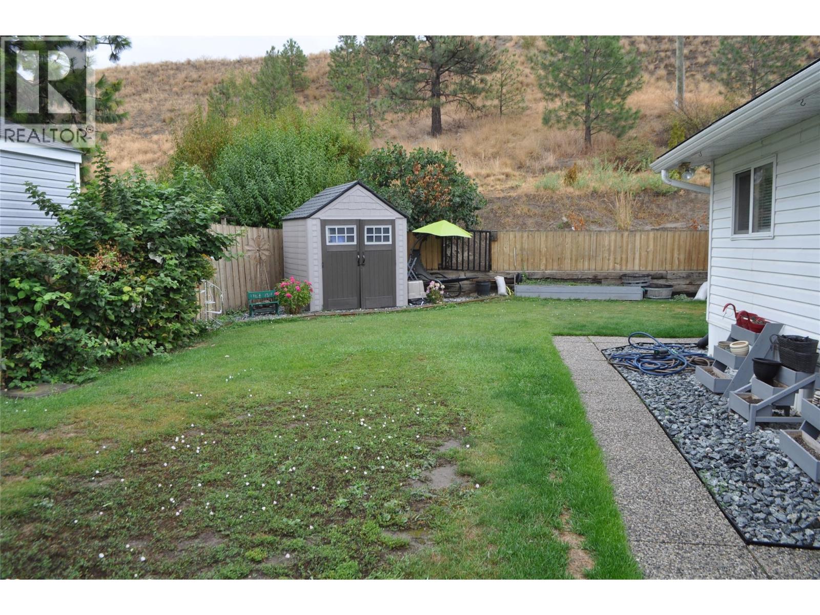 #10 610 Katherine Road - 22