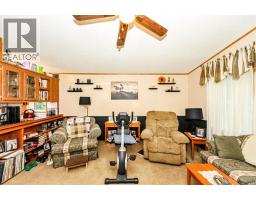 117 Railway Avenue, Rosalind, AB T0B3Y0 Photo 13