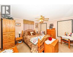 117 Railway Avenue, Rosalind, AB T0B3Y0 Photo 17