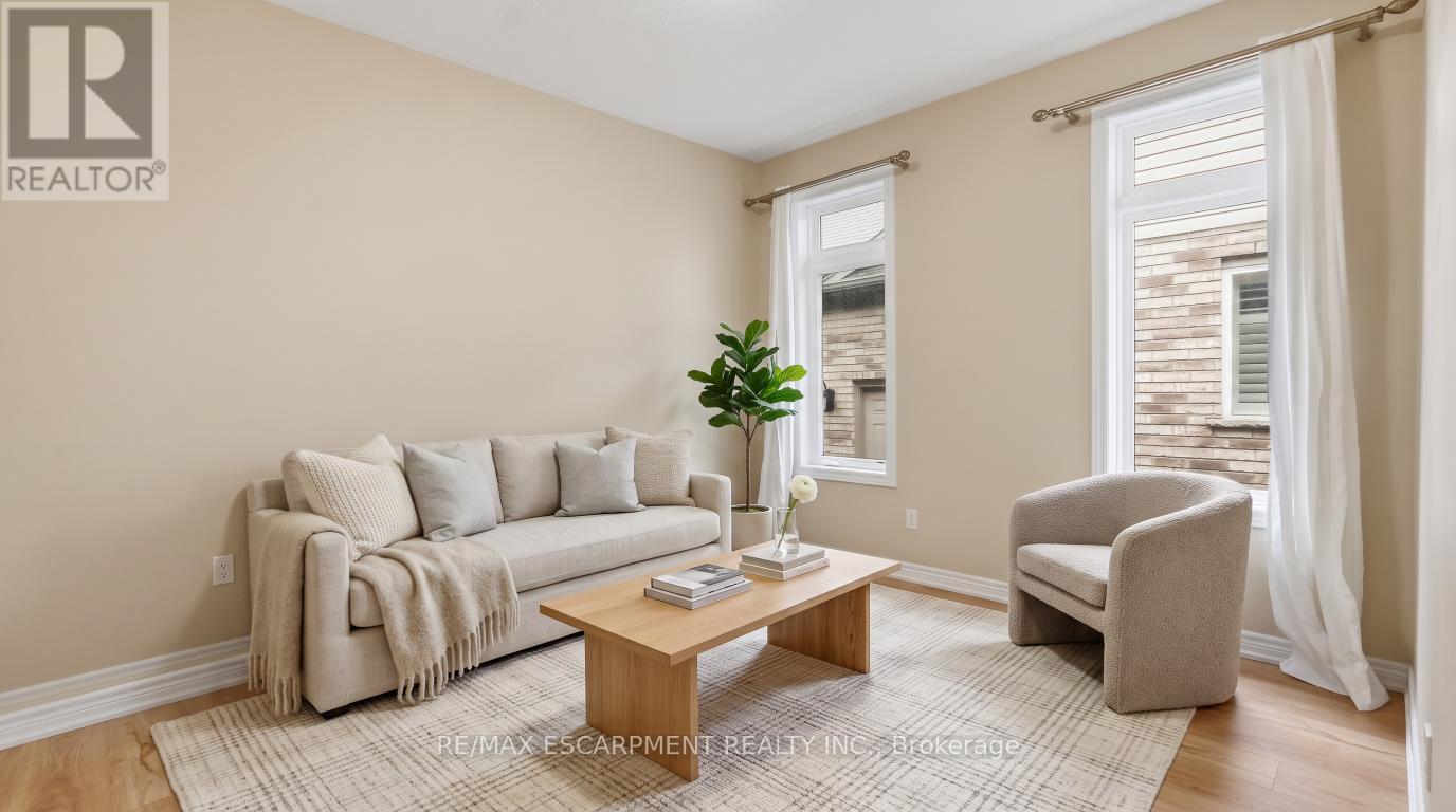 33 NORMA CRESCENT - 26