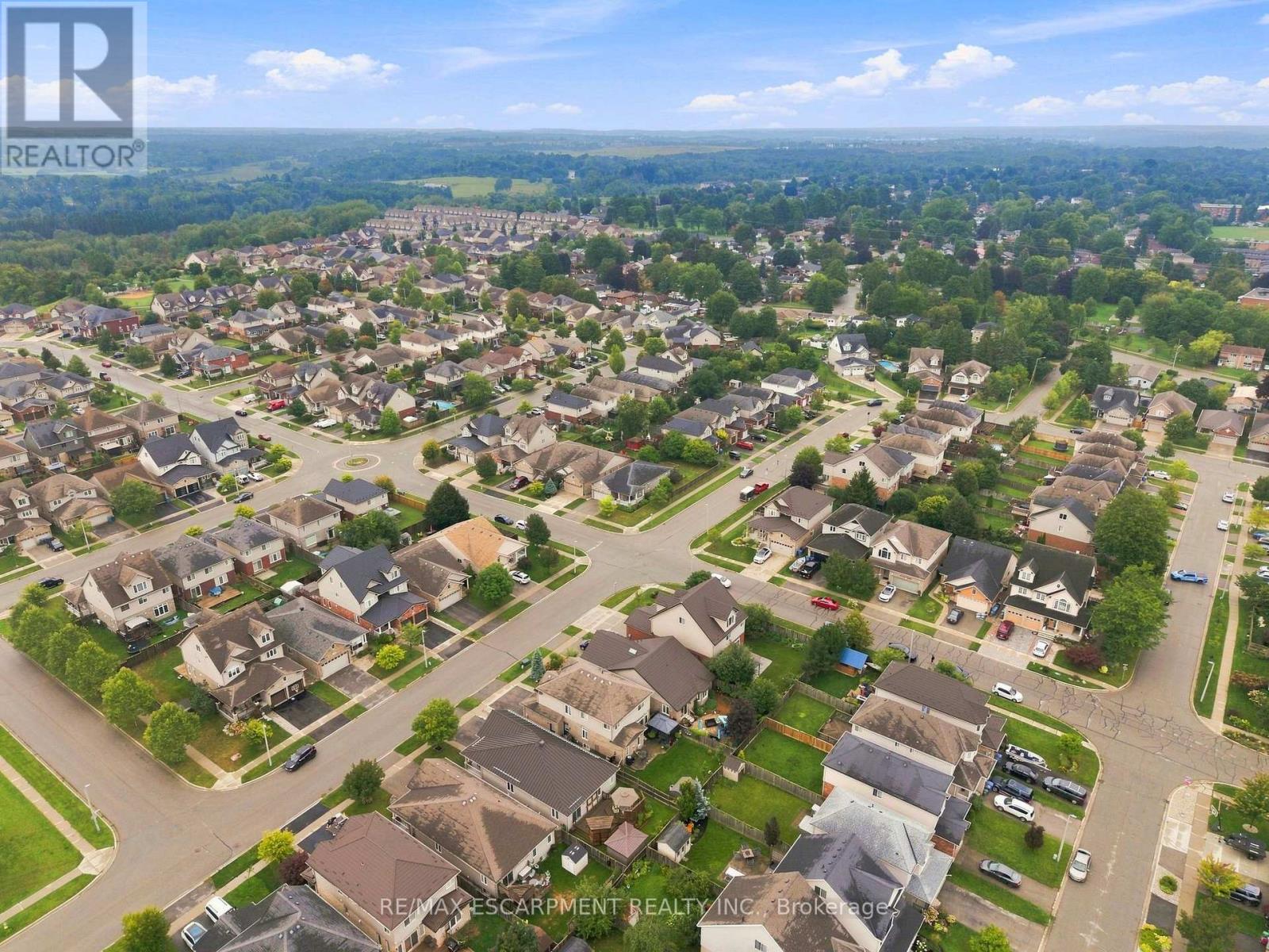 33 NORMA CRESCENT - 47