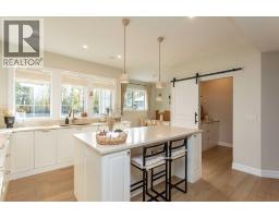 5pc Bathroom - 122 Oliver Avenue, Gull Lake, AB T4L2N1 Photo 17