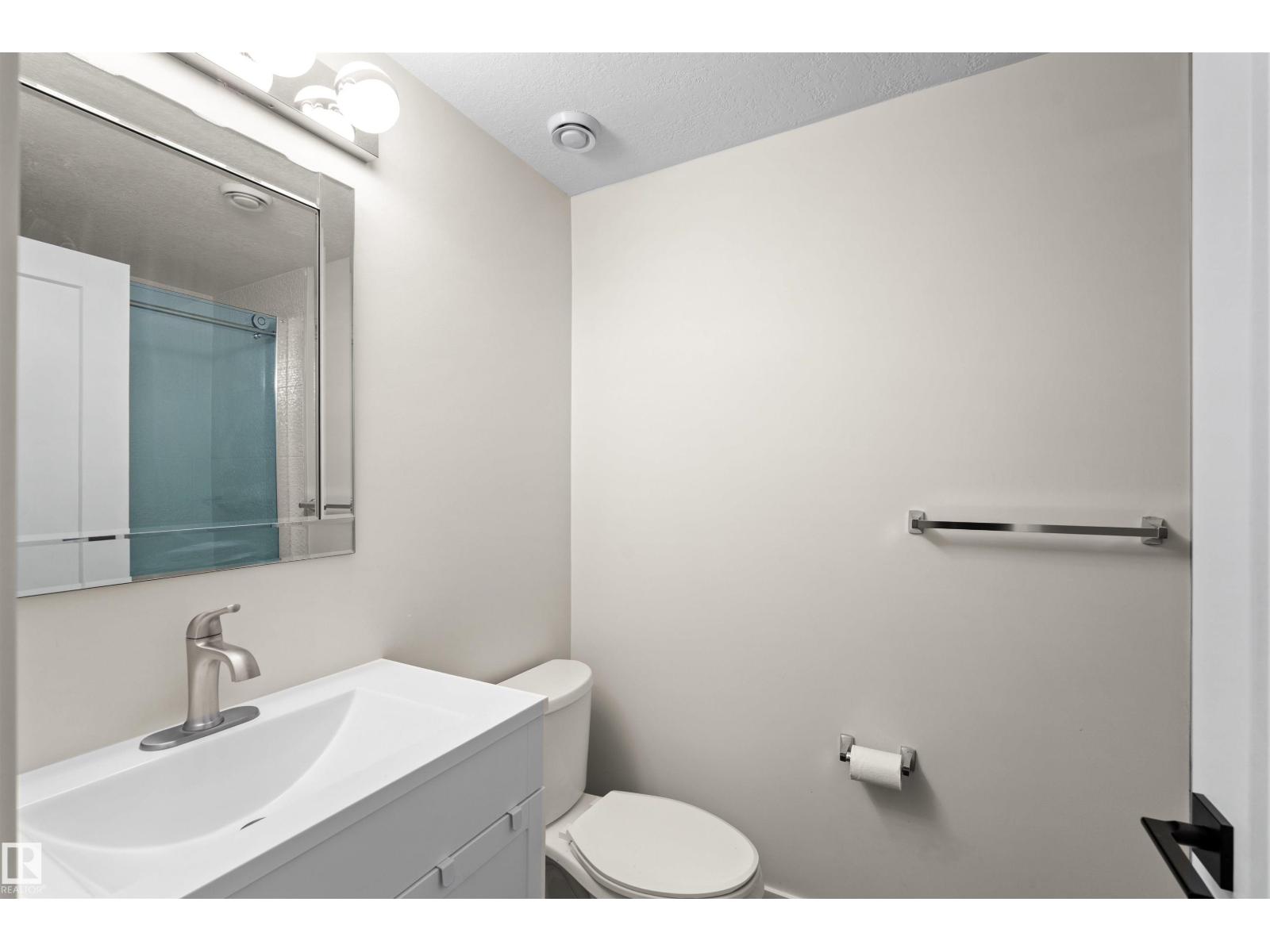 9804 223 ST NW - Image 32