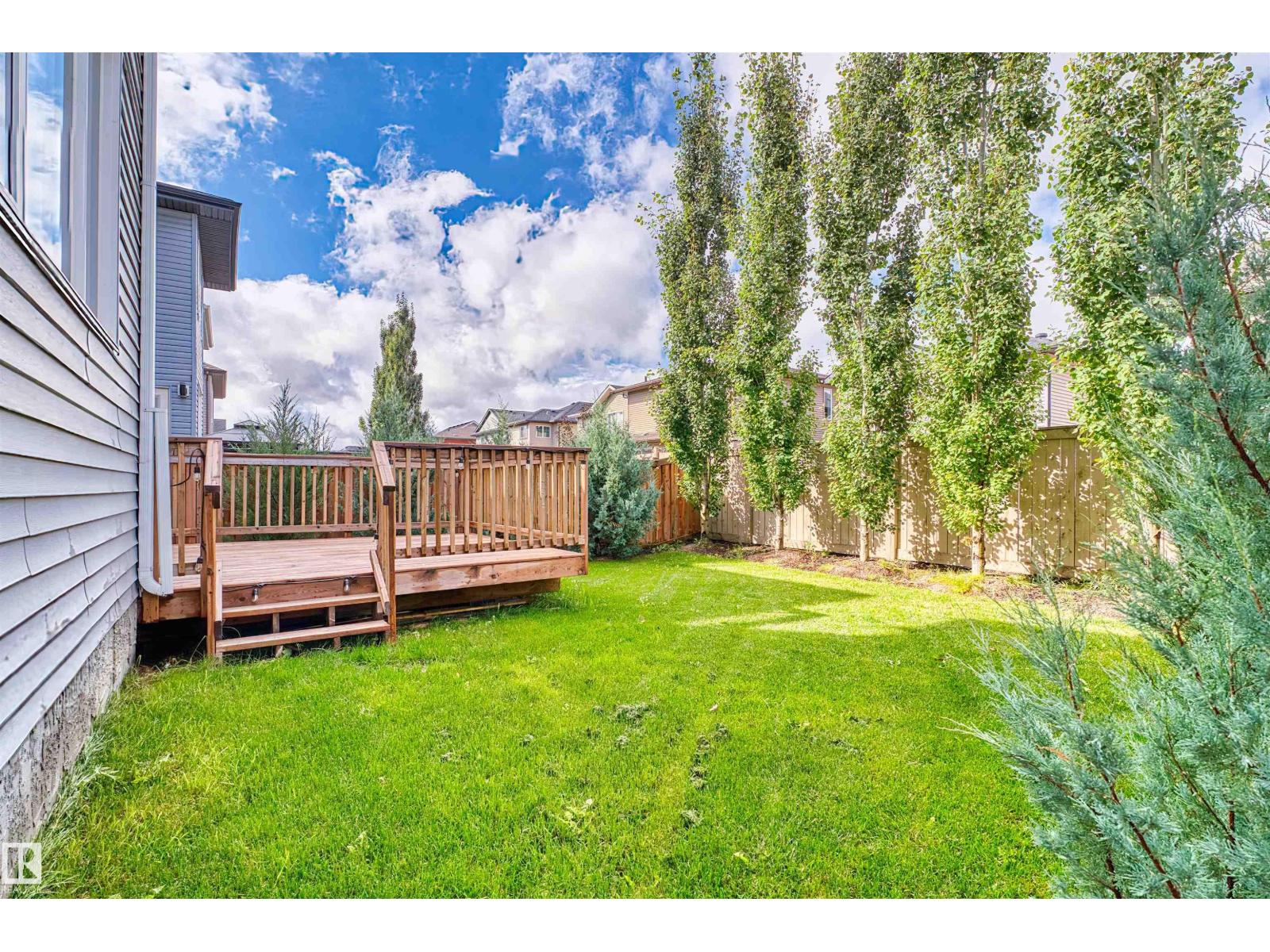 9804 223 ST NW - 37