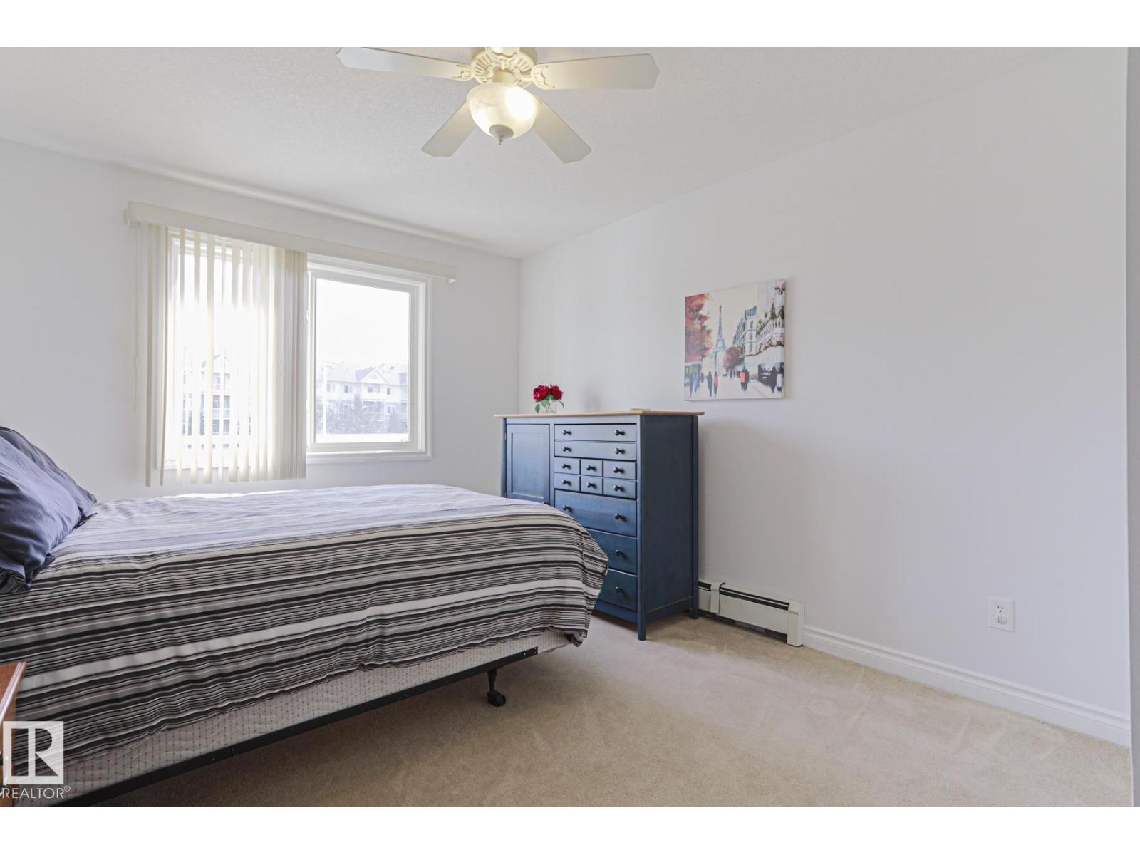 #237 50 WOODSMERE - 13
