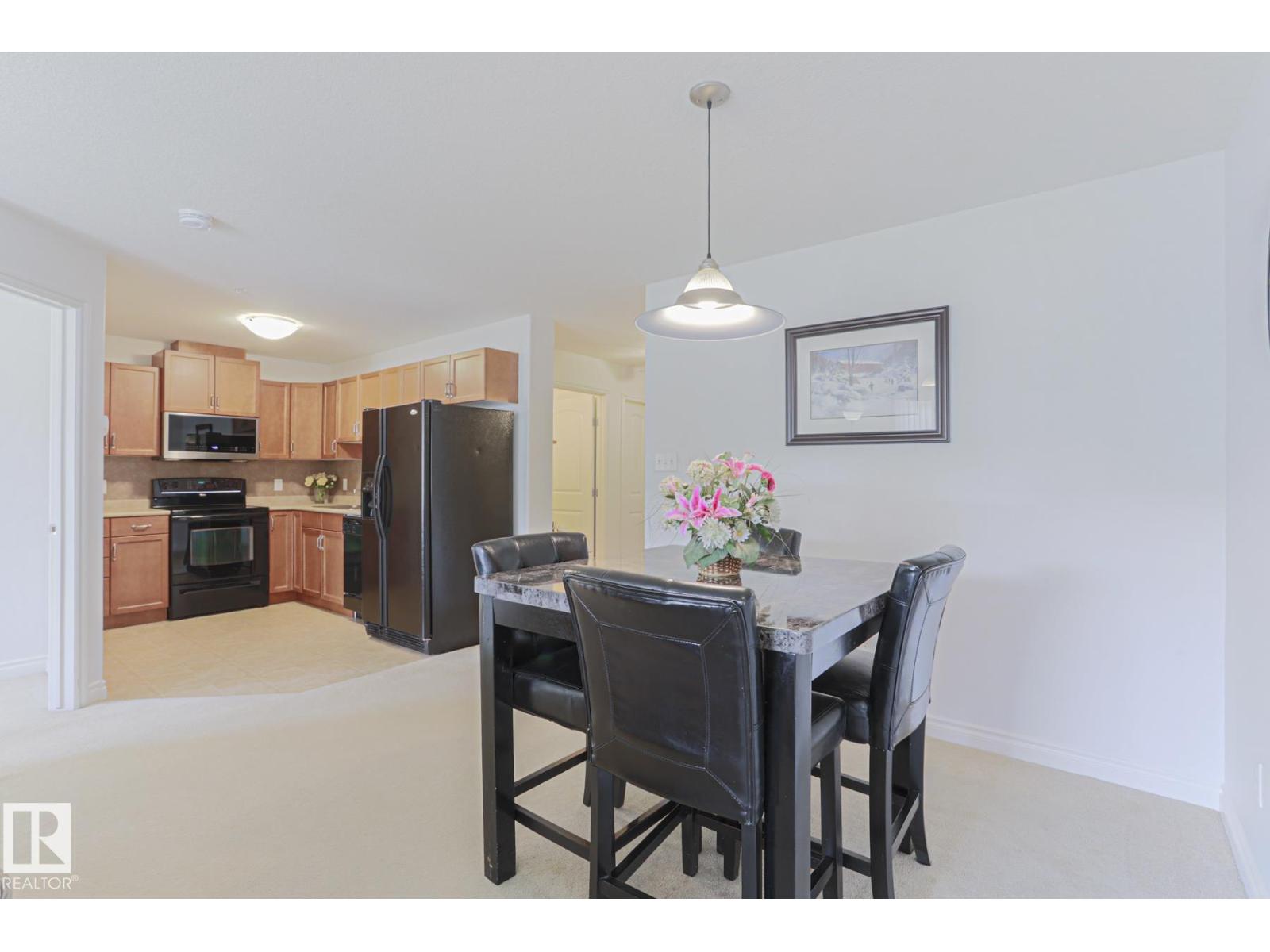 #237 50 WOODSMERE - 7