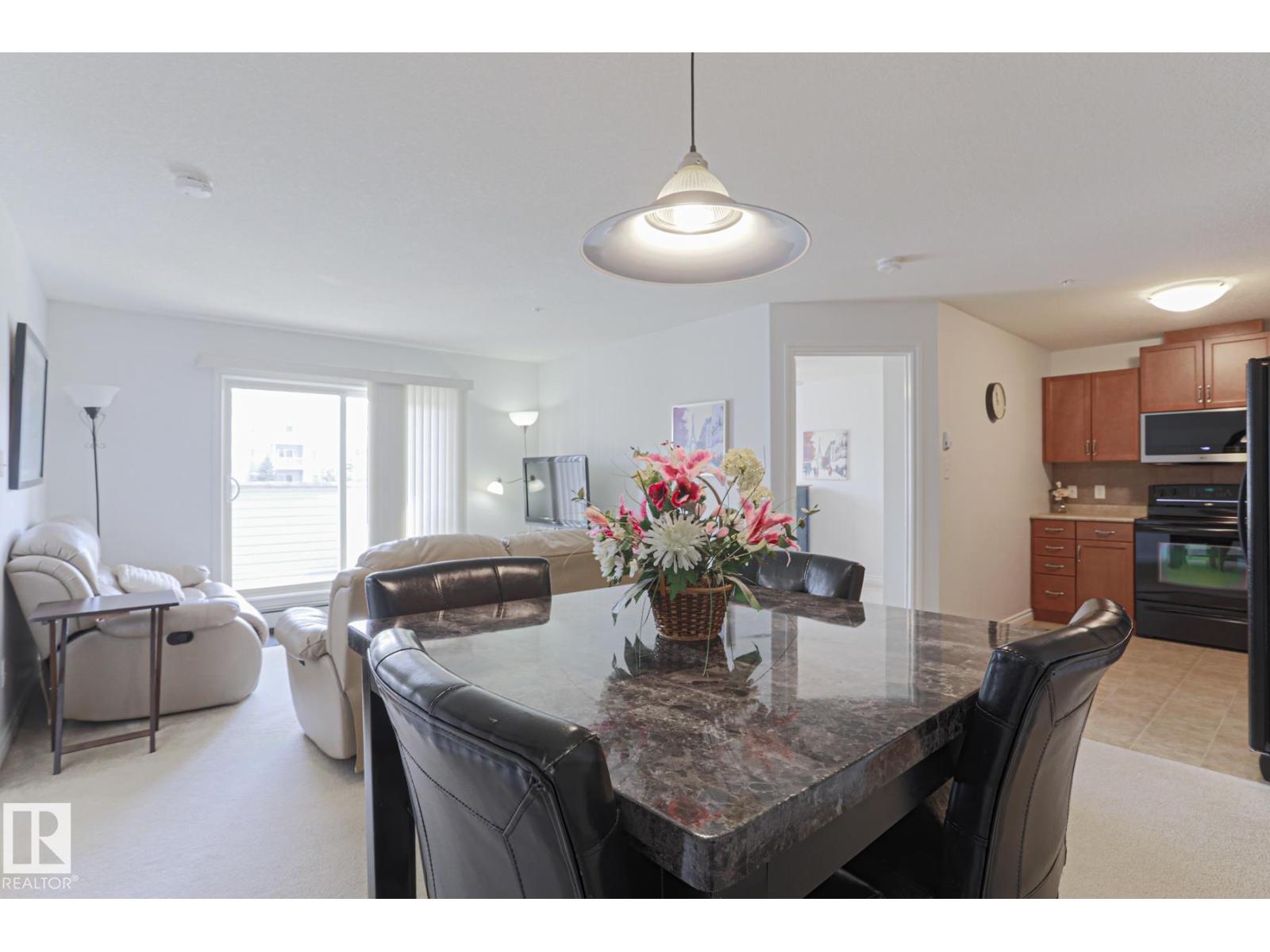 #237 50 WOODSMERE - 9