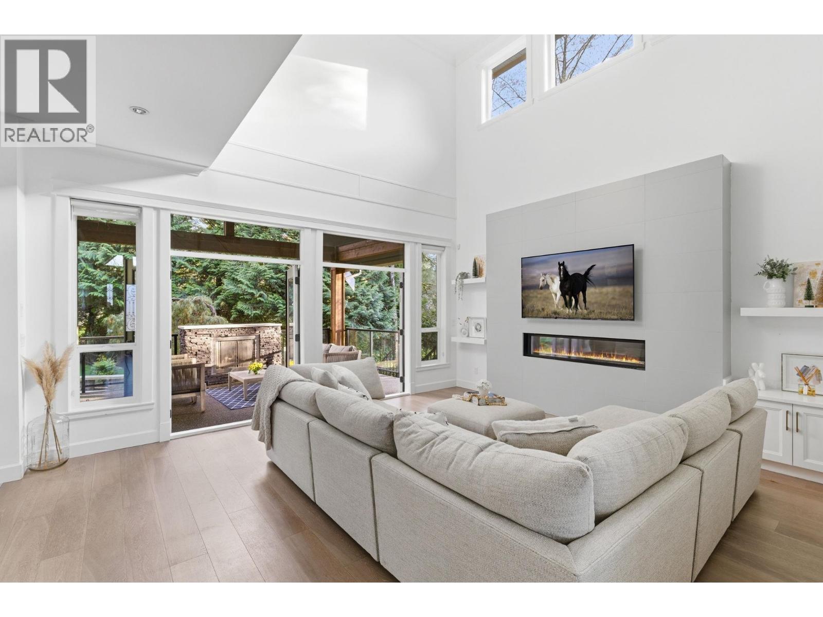 6 Bed, 7 Bath House for Sale in Maple Ridge – 8 12530 241 STREET, Maple Ridge – MLS# R3103954 - Image 30