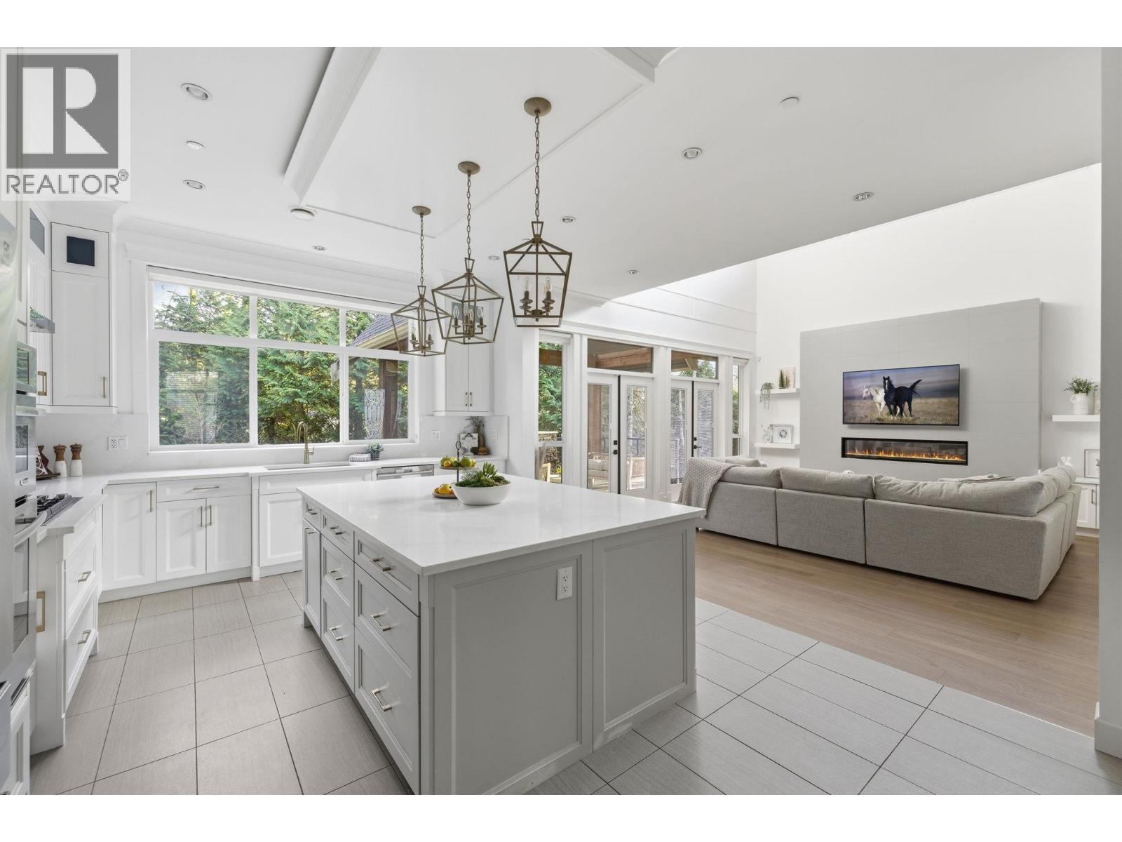 6 Bed, 7 Bath House for Sale in Maple Ridge – 8 12530 241 STREET, Maple Ridge – MLS# R3103954 - Image 16