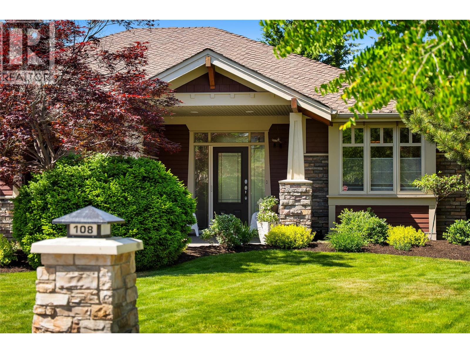 108 Mashie Crescent - 2