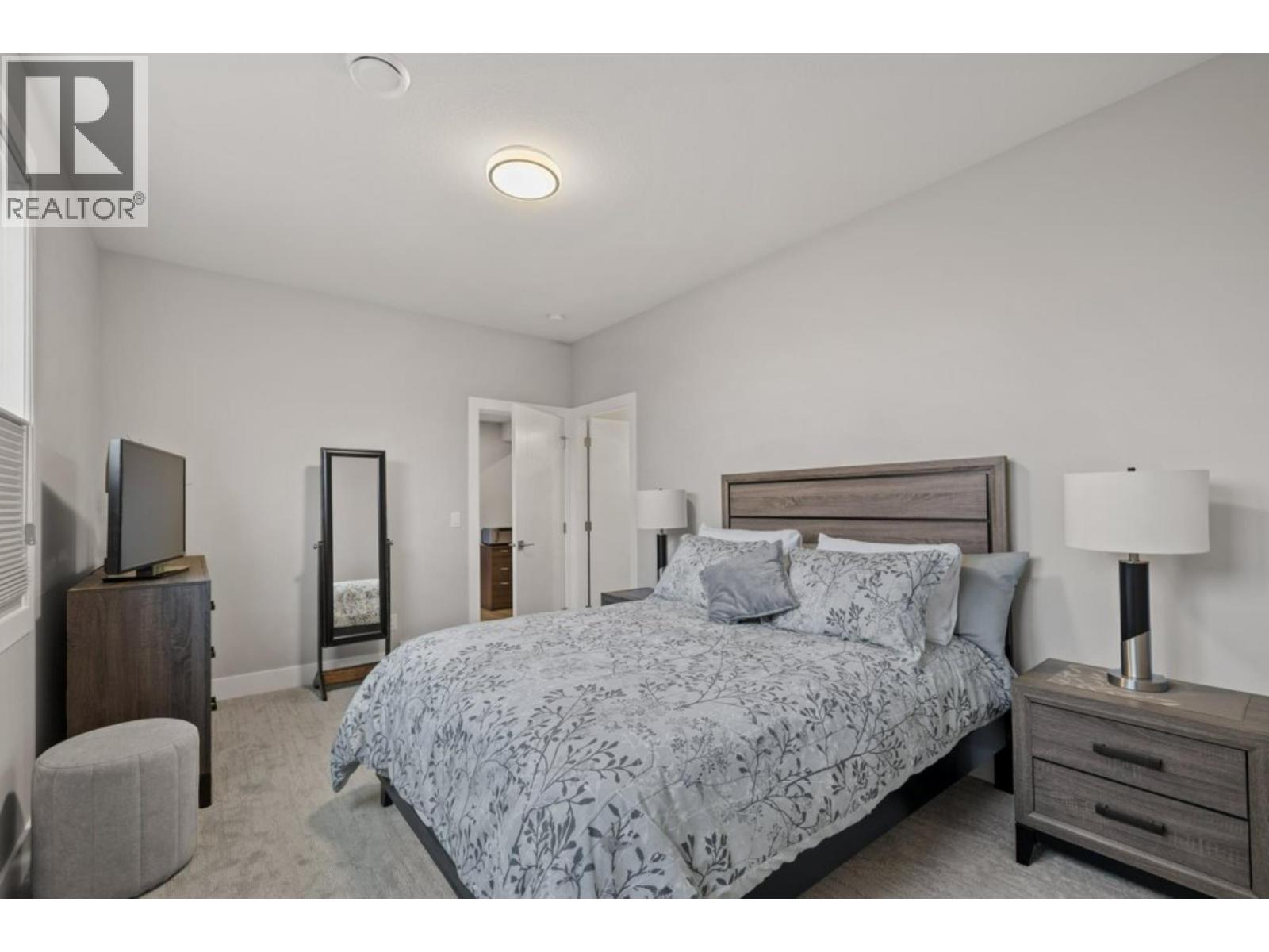  2505 Tallus Heights Drive, West Kelowna