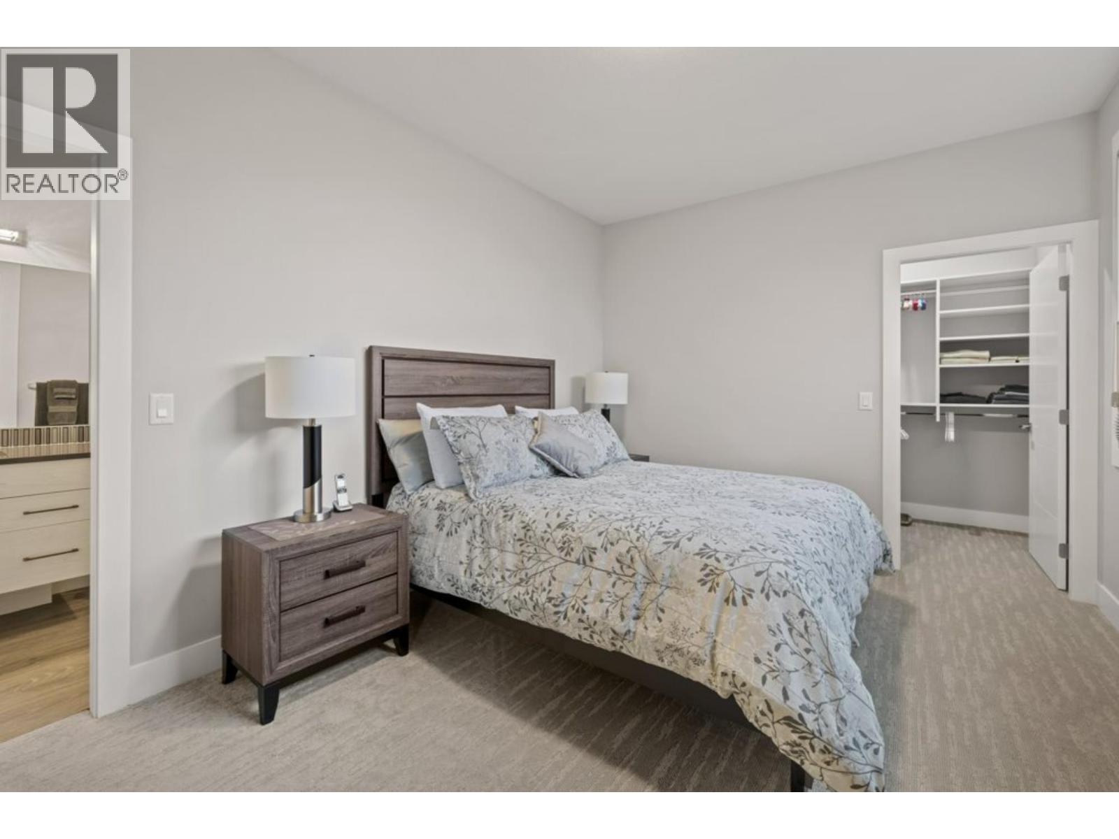  2505 Tallus Heights Drive, West Kelowna