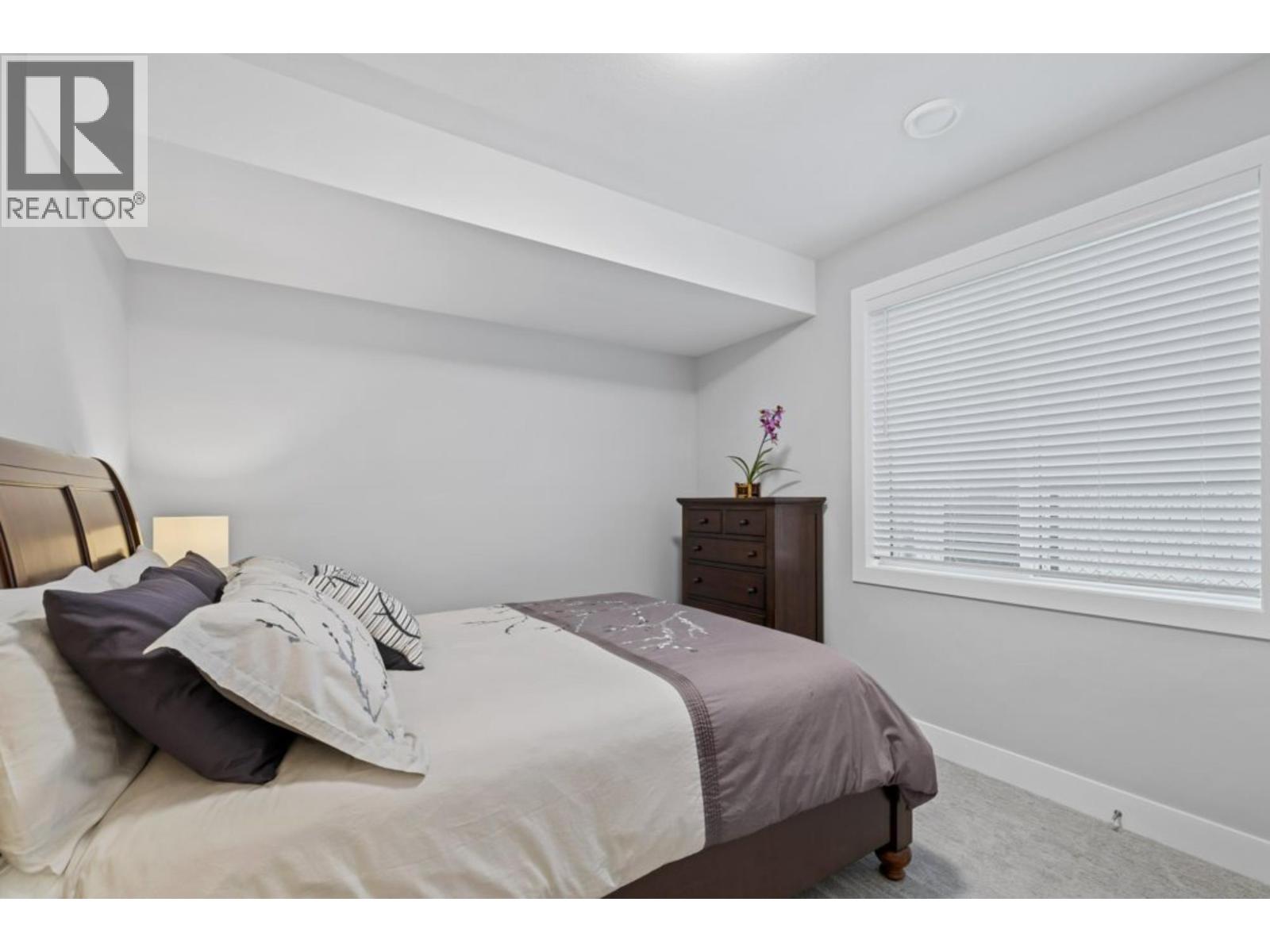  2505 Tallus Heights Drive, West Kelowna