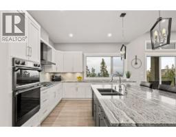 Family room - 2505 Tallus Heights Drive, West Kelowna, BC V4T3M2 Photo 12