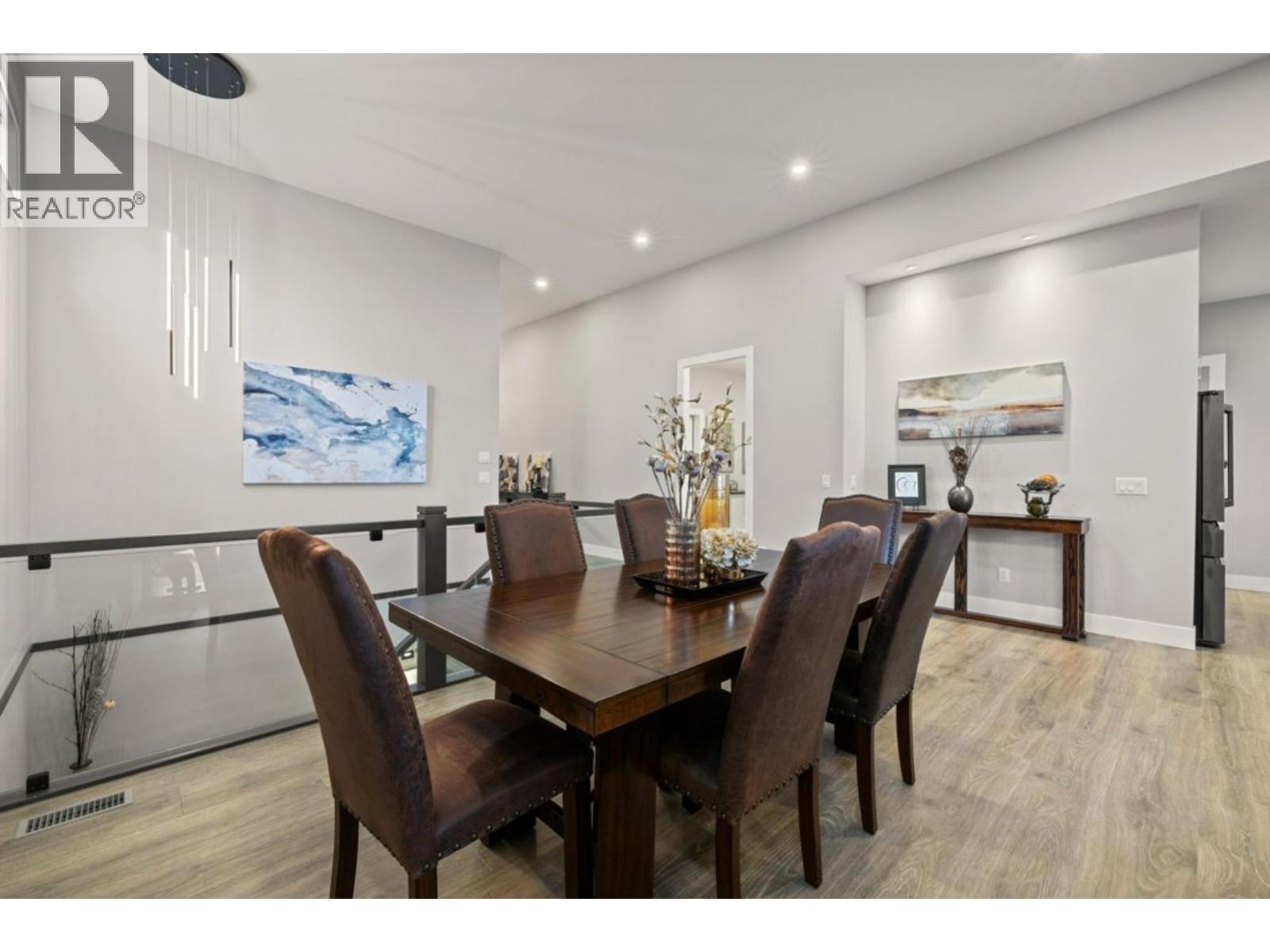  2505 Tallus Heights Drive, West Kelowna