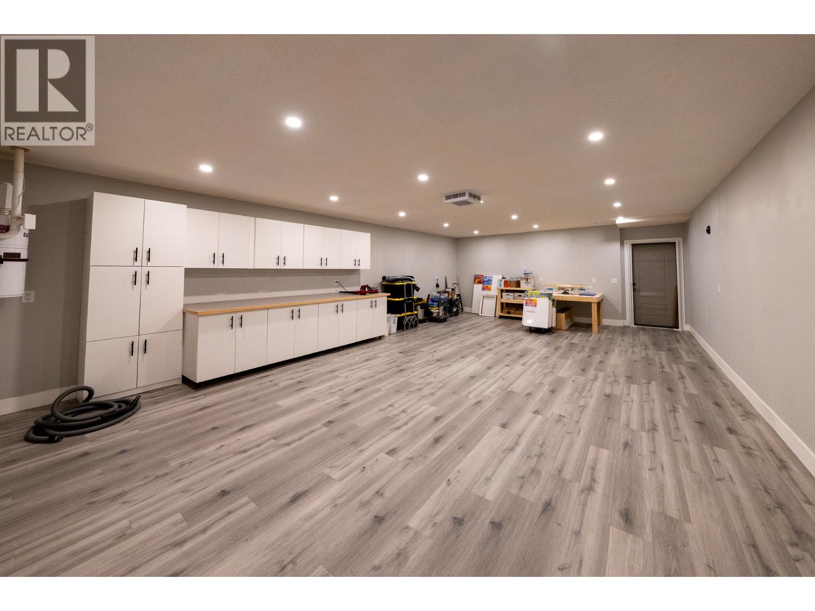  2505 Tallus Heights Drive, West Kelowna