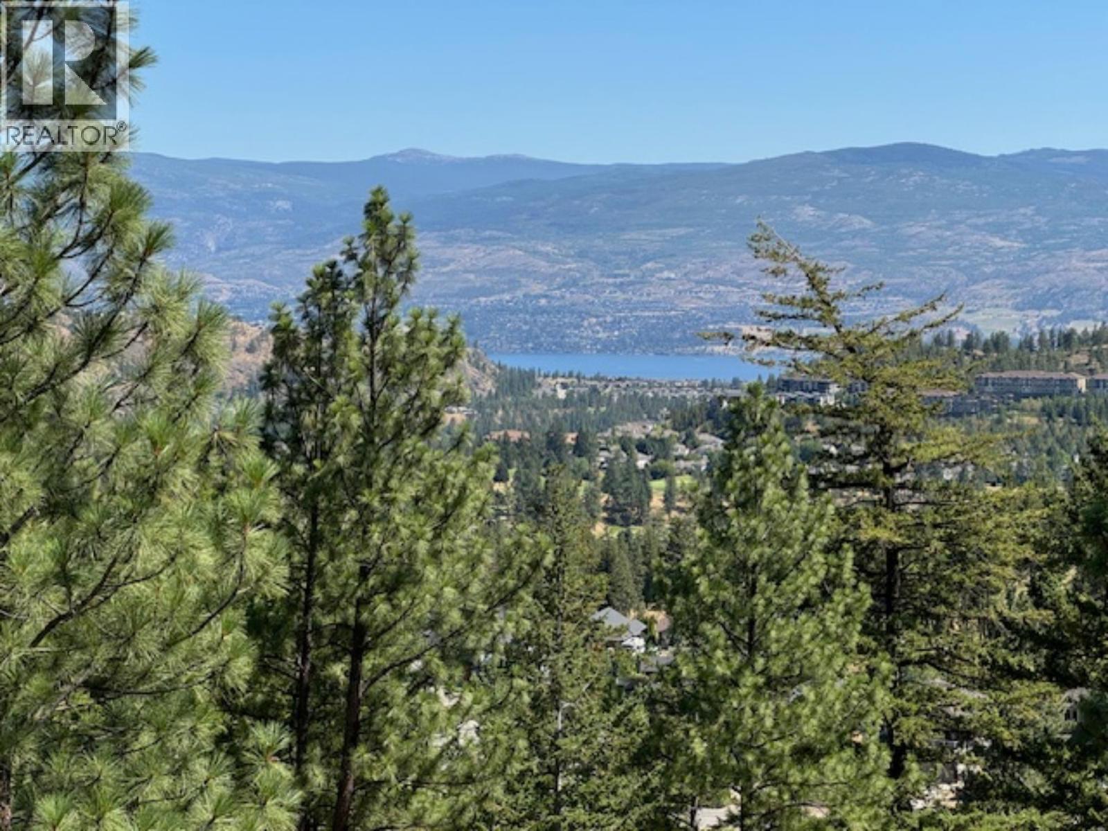  2505 Tallus Heights Drive, West Kelowna