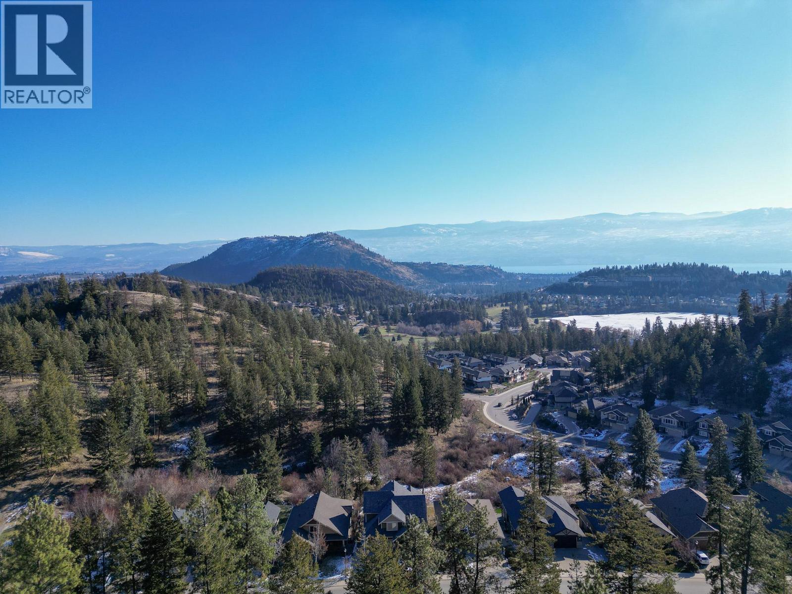  2505 Tallus Heights Drive, West Kelowna