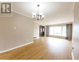 14 Faulkner Crescent, Toronto, ON M9M2C1 Photo 14