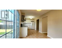 14 Faulkner Crescent, Toronto, ON M9M2C1 Photo 9