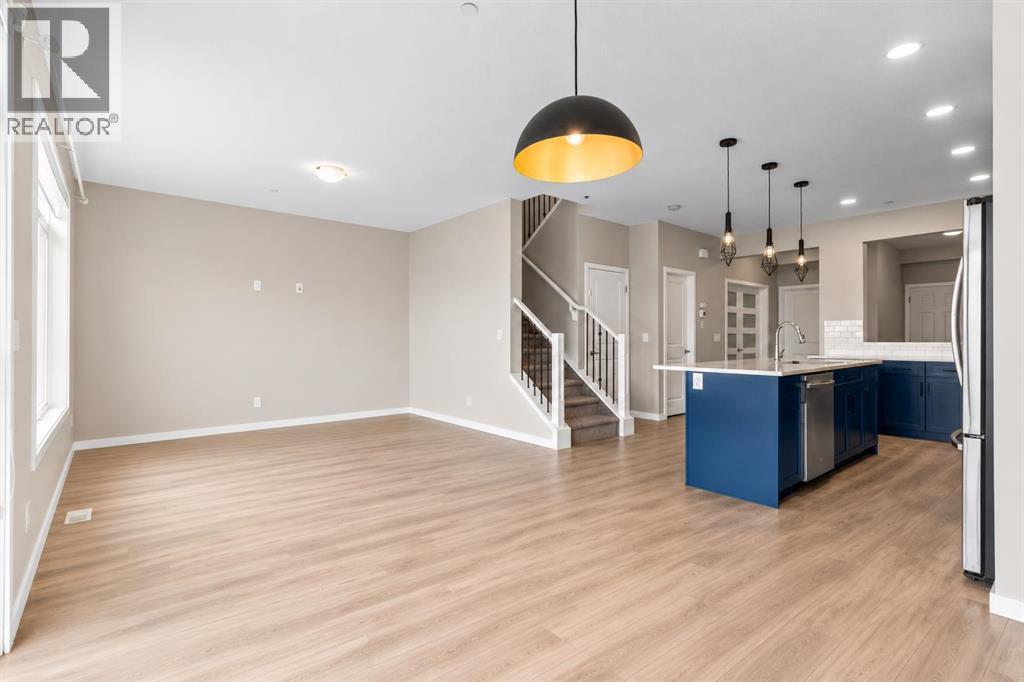 107 Lucas Terrace NW - 15