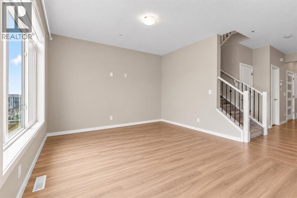 107 Lucas Terrace NW - 18