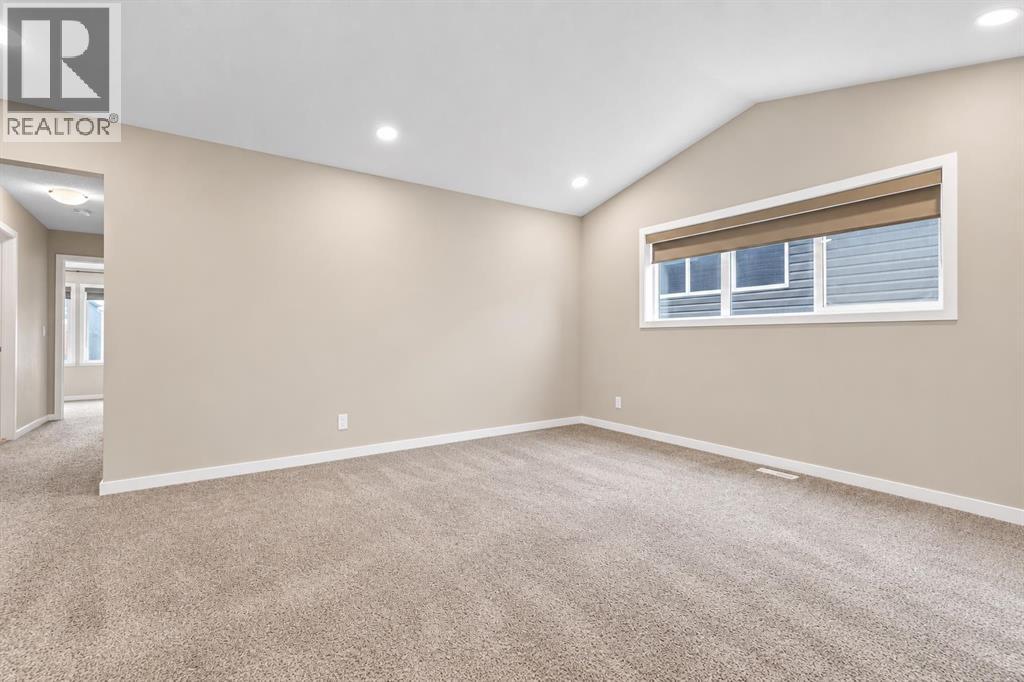 107 Lucas Terrace NW - 22