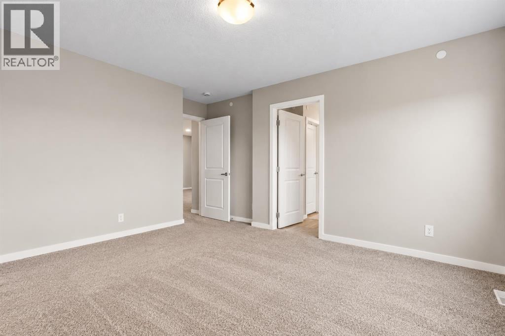 107 Lucas Terrace NW - 24