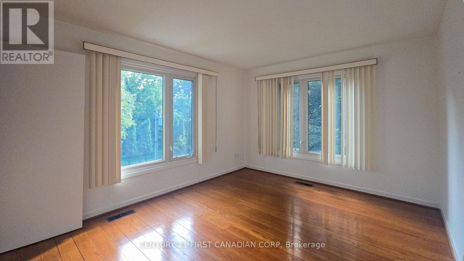 2546 WESTDEL BOURNE - Image 26
