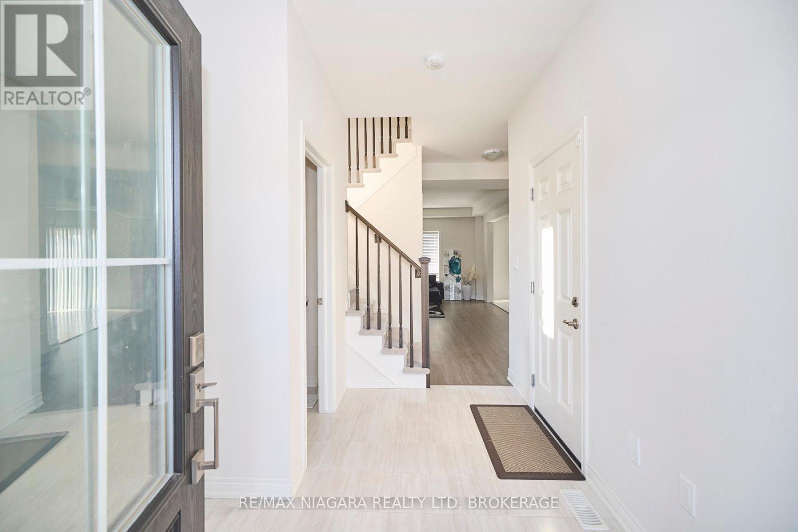 3595 CAROLINA COURT, Fort Erie (Ridgeway) — photo 5