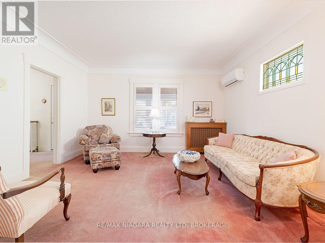 241 ALEXANDRA STREET - 11