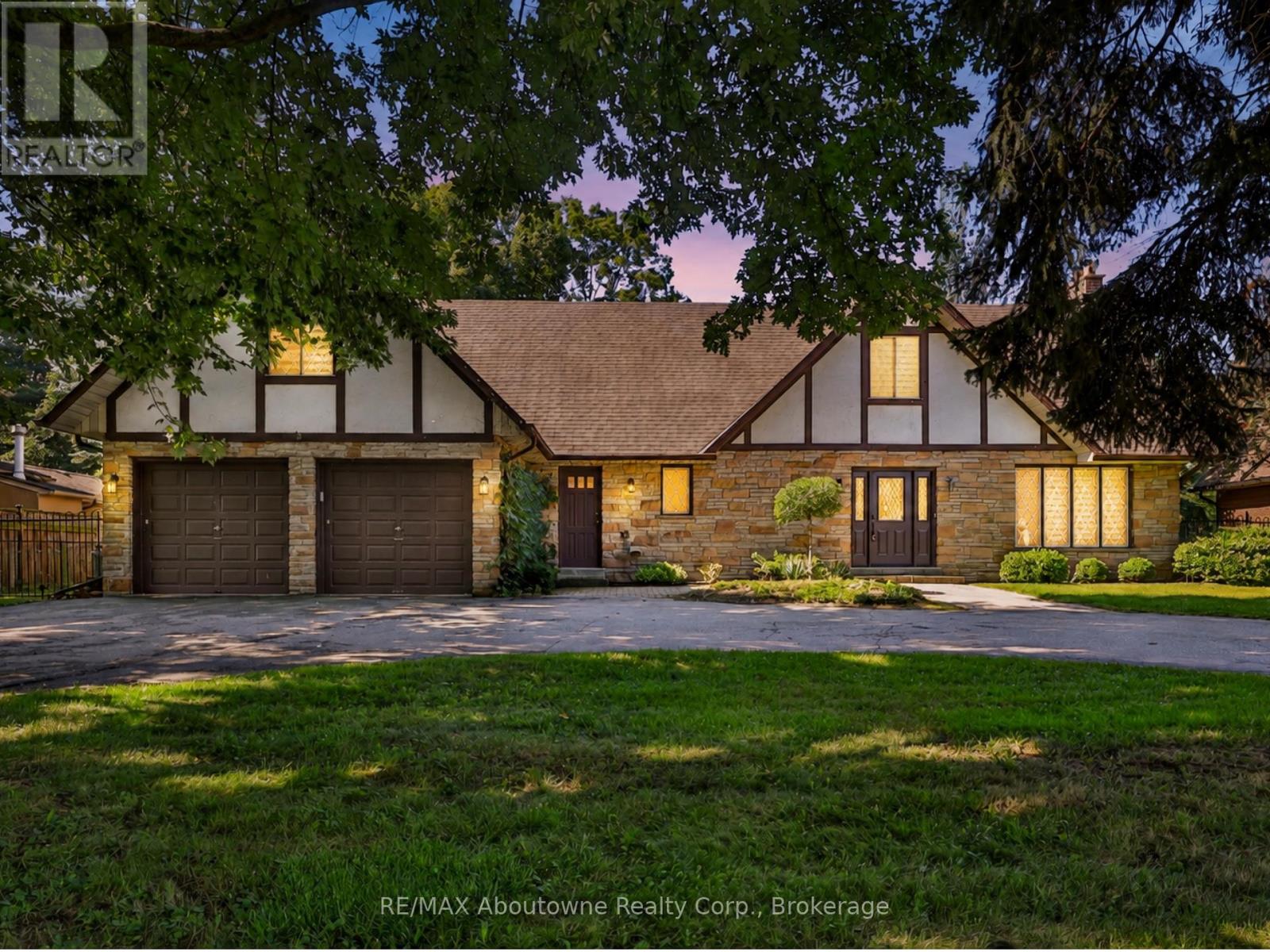 Property for sale at 30 BIRKBANK DRIVE