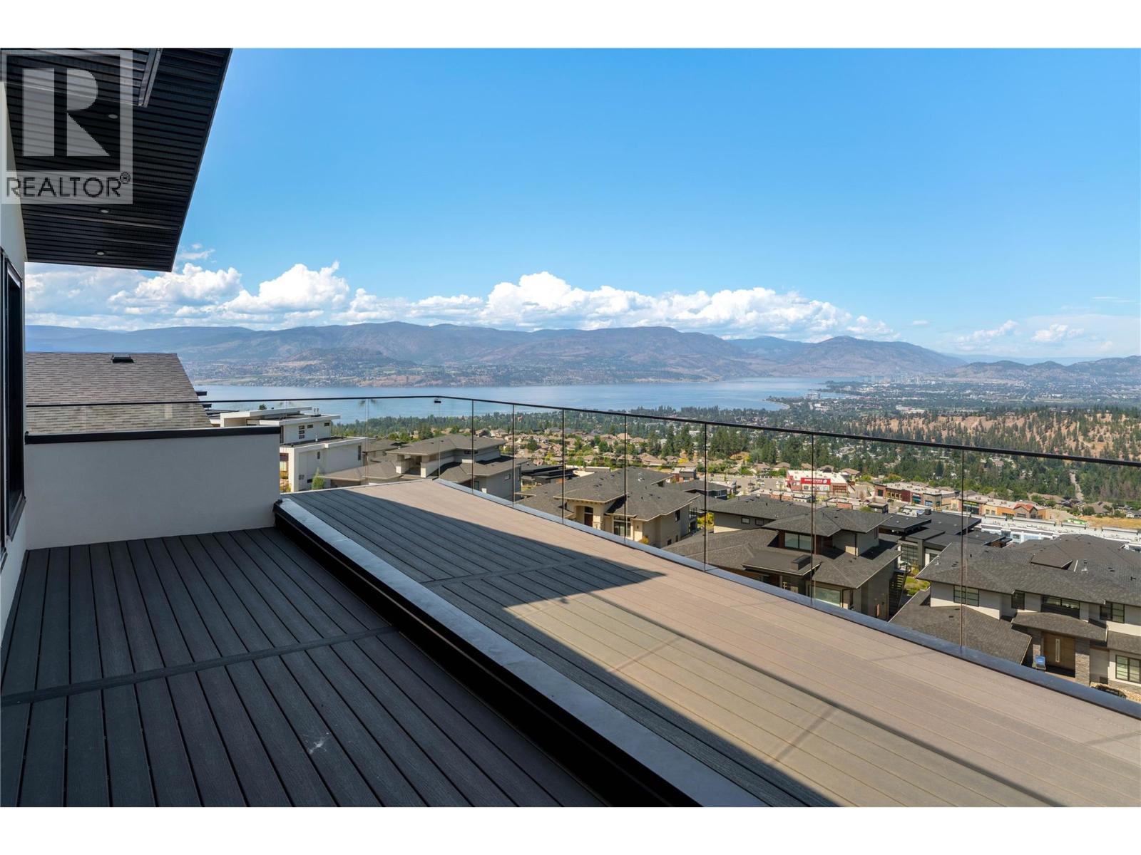 1016 EMSLIE Street - Image 32