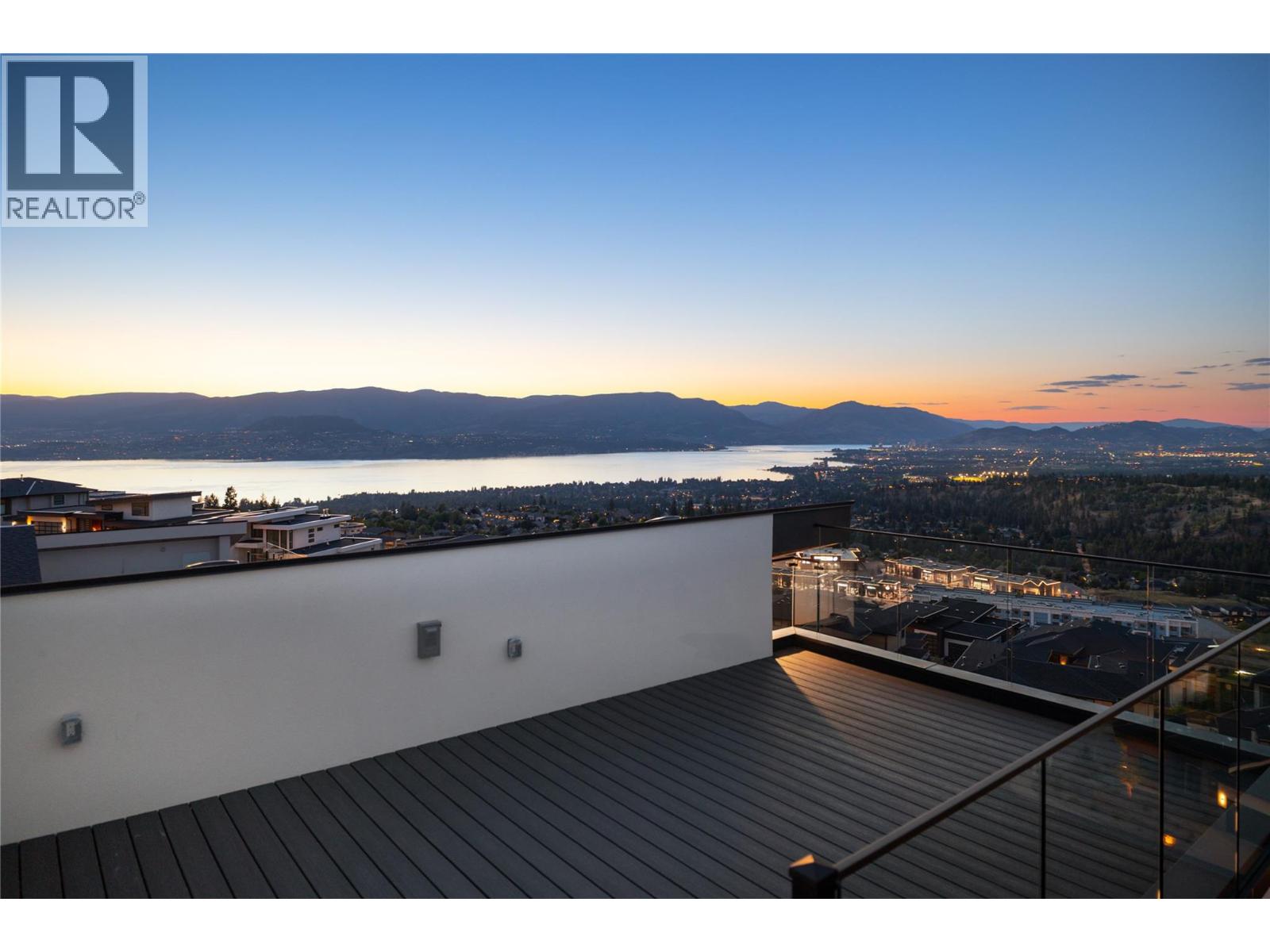 1016 EMSLIE Street - 37