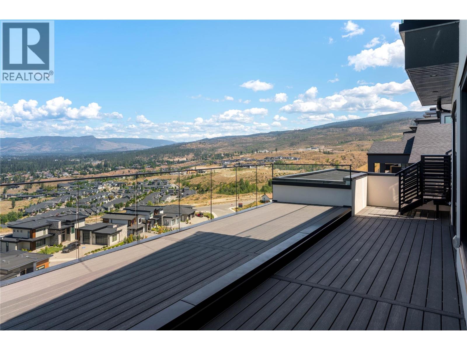 1016 EMSLIE Street - Image 36