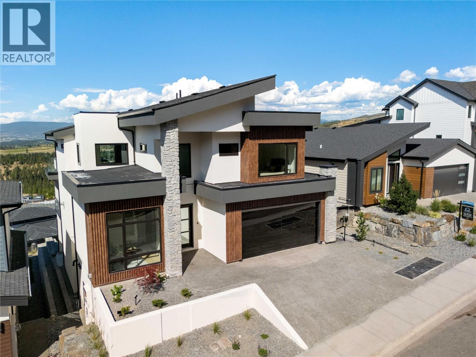 1016 EMSLIE Street - Image 73