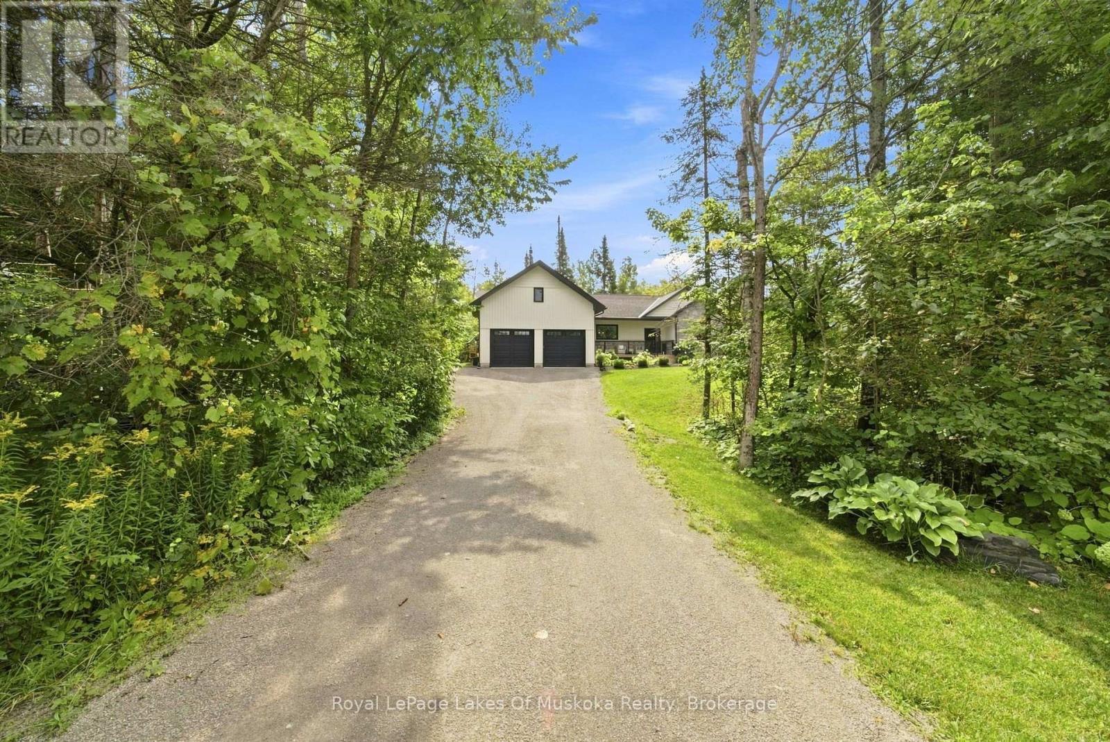 41 MEADOWS AVENUE - Image 48