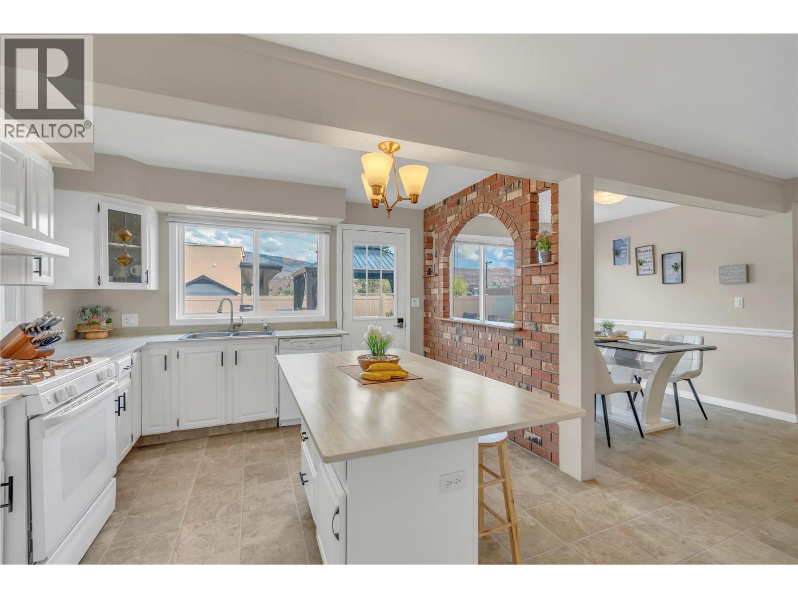 6764 Lakeside Drive - 26