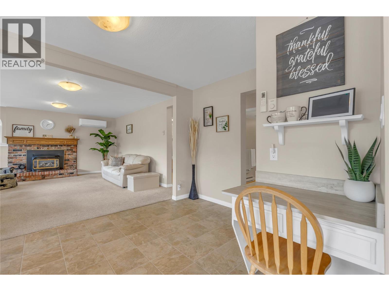 6764 Lakeside Drive, Oliver