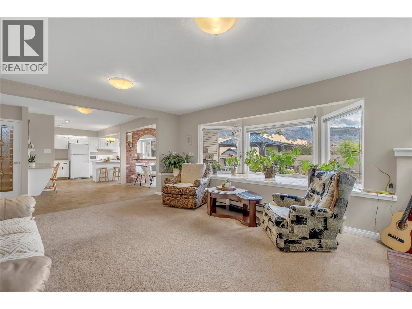 6764 Lakeside Drive, Oliver