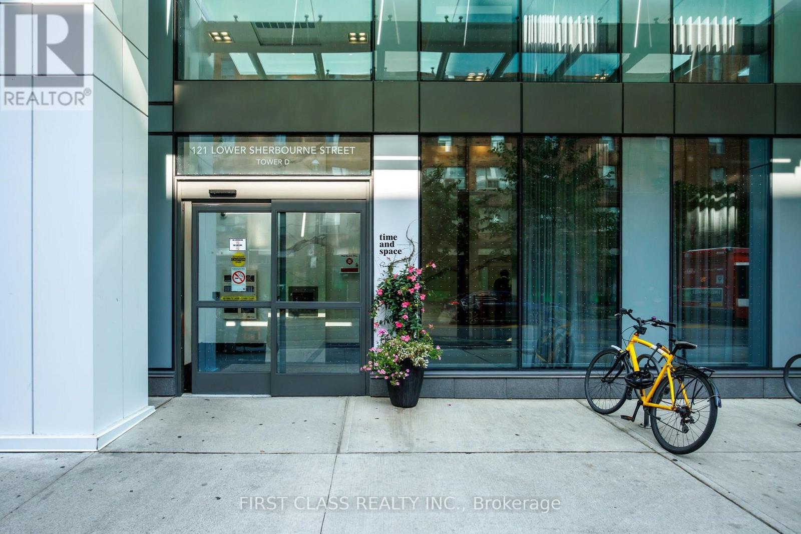 #LPH1840 121 Lower Sherbourne Street, Toronto (Waterfront Communities), Ontario, M5A0W8, Toronto (Waterfront Communities), Ontario — photo 3 of 5