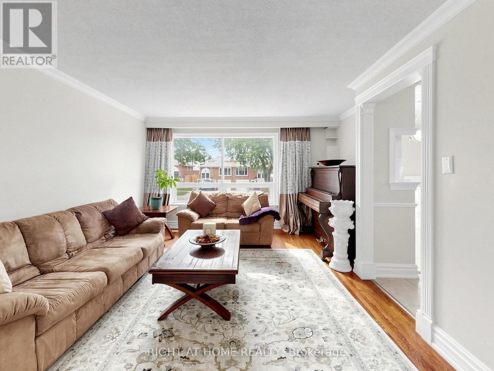 67 LADNER DRIVE - 4