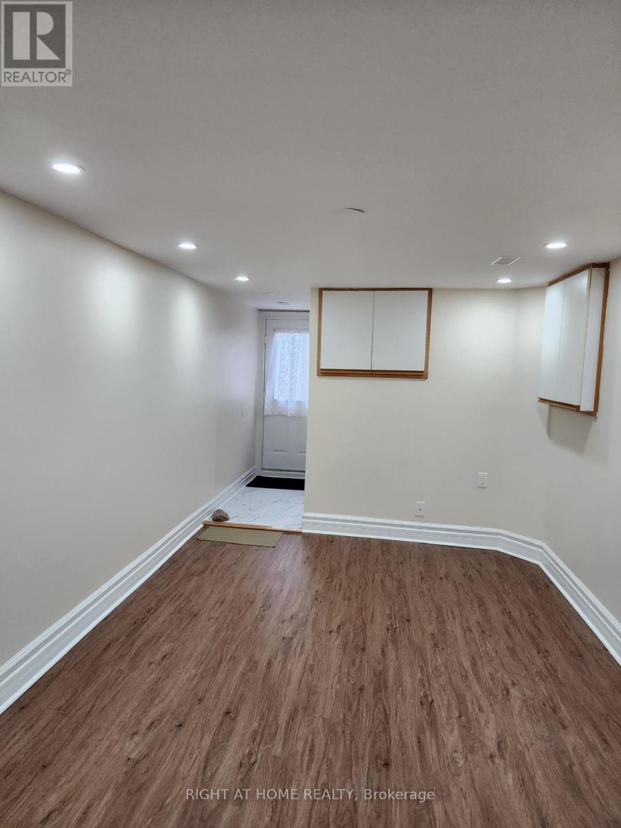 67 LADNER DRIVE - 44